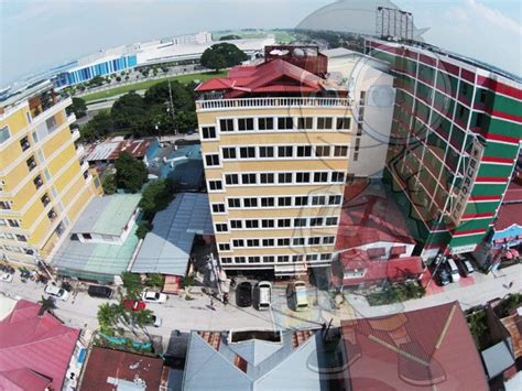 hotels in clark city